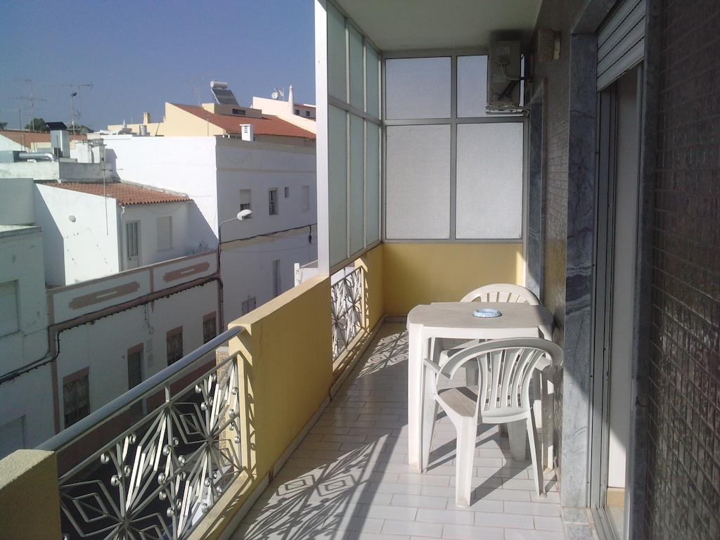 Bed and Breakfast Residencial Nosso Paraiso Quarteira Pokoj fotografie